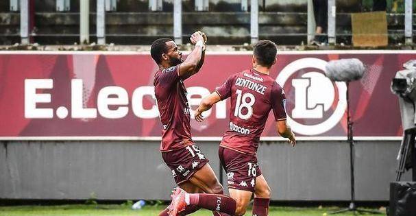 法甲前瞻：里尔 VS 梅斯，北国雄狮的欧战冲刺与石榴军团的保级突围